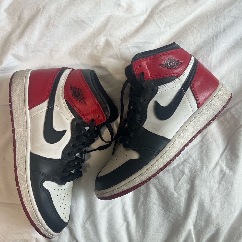 Air Jordan 1s